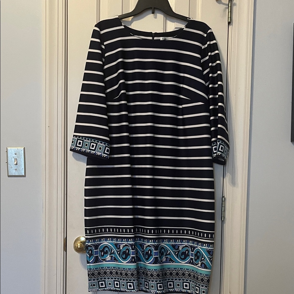 Madison Leigh Navy and Teal Long Sleeve Dress